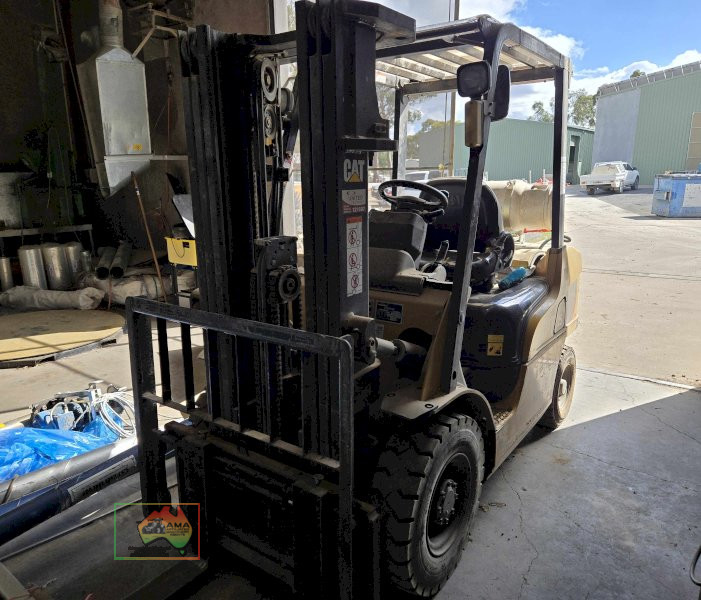 CAT GP25NT FORKLIFT
