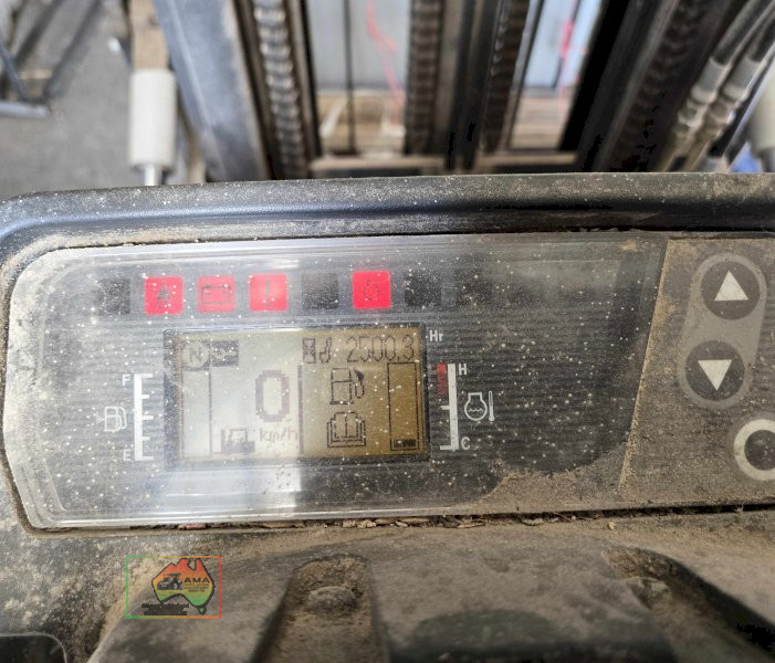 CAT GP25NT FORKLIFT