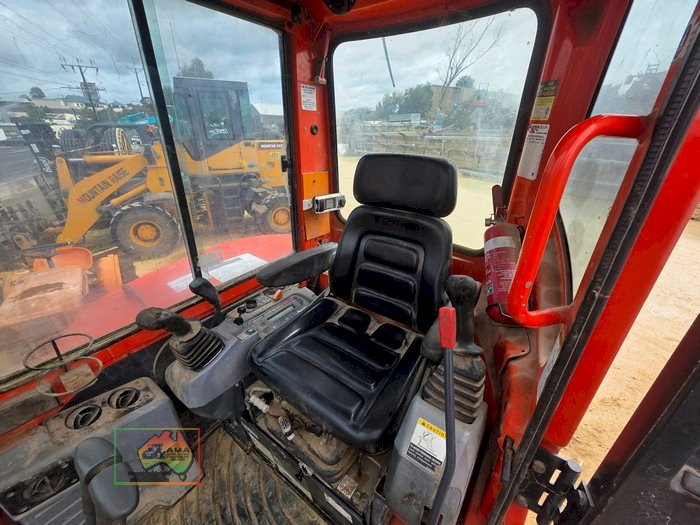 KUBOTA KX121-3 EXCAVATOR
