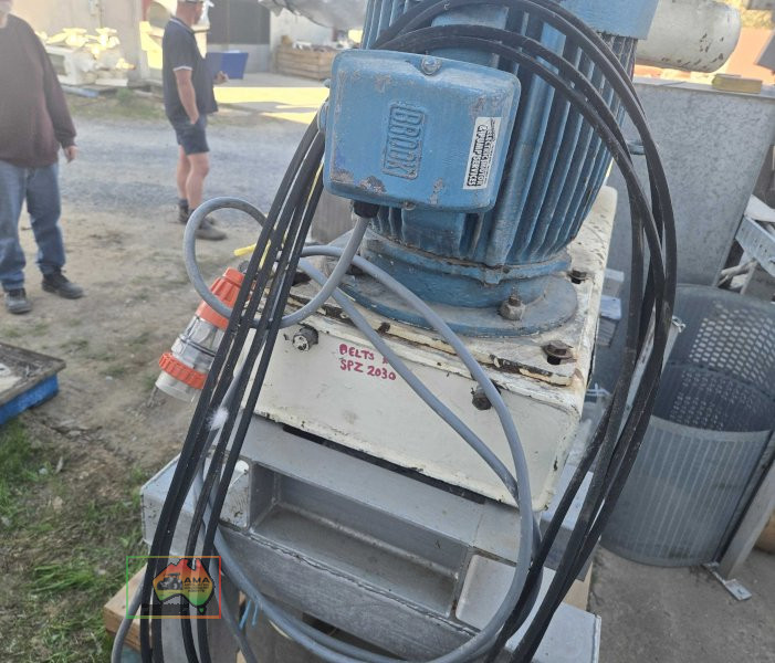 BAKER PERKINS SCREW FEEDER