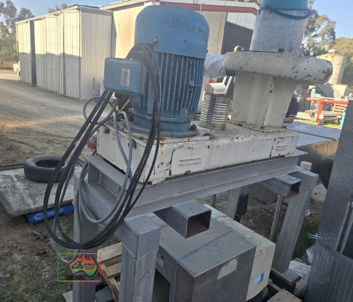 BAKER PERKINS SCREW FEEDER