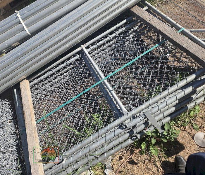 MESH SECURITY GATES X 6