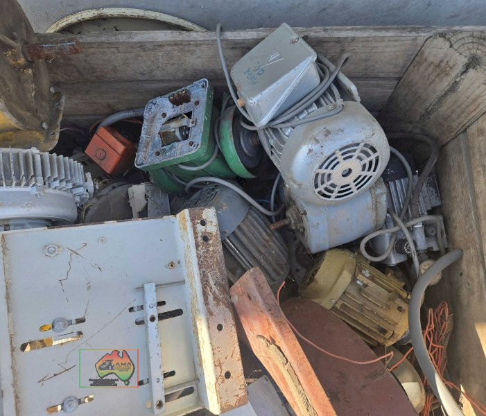 BIN OF ASSORTED ELECTRIC MOTORS AND DRIVES