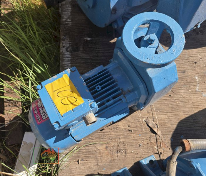 REFURBISHED 0.75KW 3PH ELECTRIC MOTOR WITH VARIMONT DRIVE