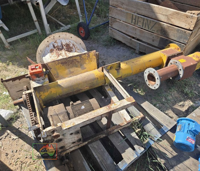 (11562) DISTRIBUTION AUGER WITH 3PH ELECTRIC MOTOR