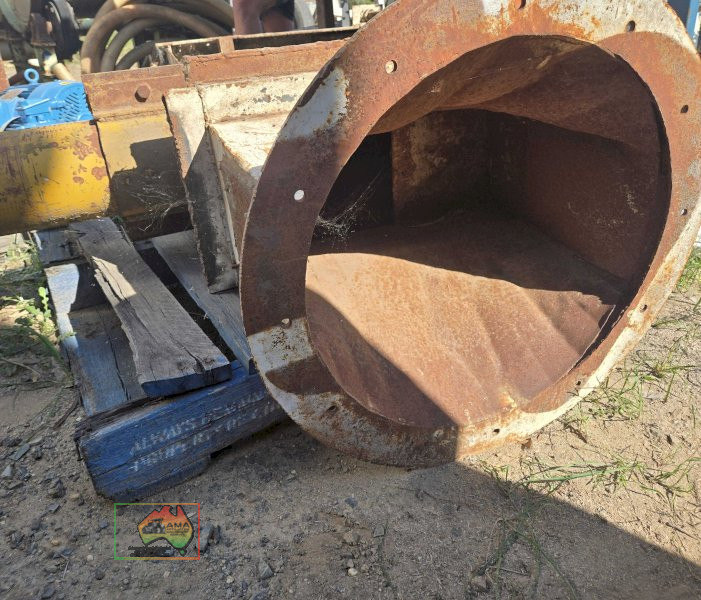 (11562) DISTRIBUTION AUGER WITH 3PH ELECTRIC MOTOR