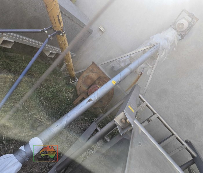 PENCIL AUGER 4" ON STEEL FRAME