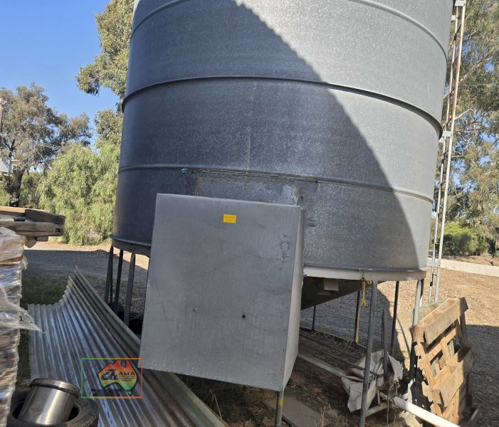 (11587) BORDIGNON GRAIN SILO WITH AERATION FAN