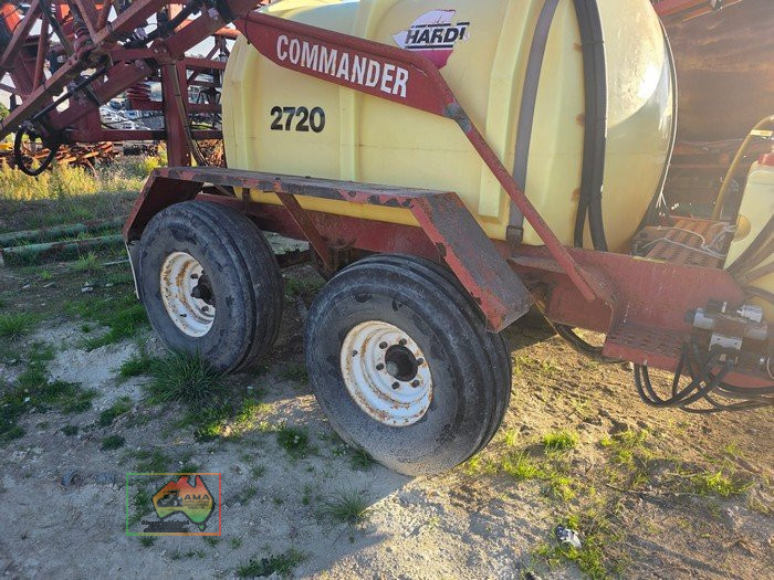HARDI 2720 COMMANDER BOOM SPRAYER