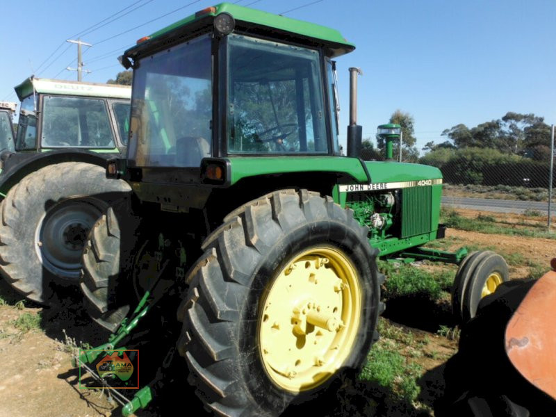JOHN DEERE 4040-H TRACTOR