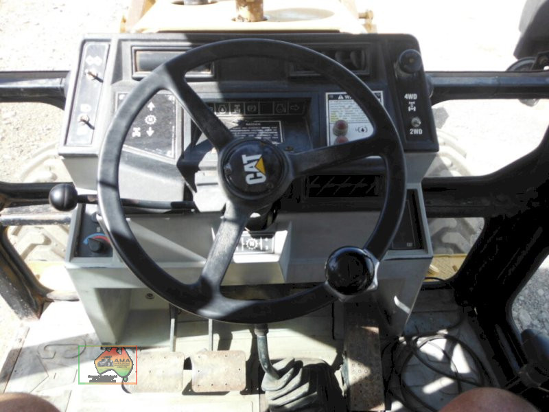 CAT 428B BACKHOE LOADER
