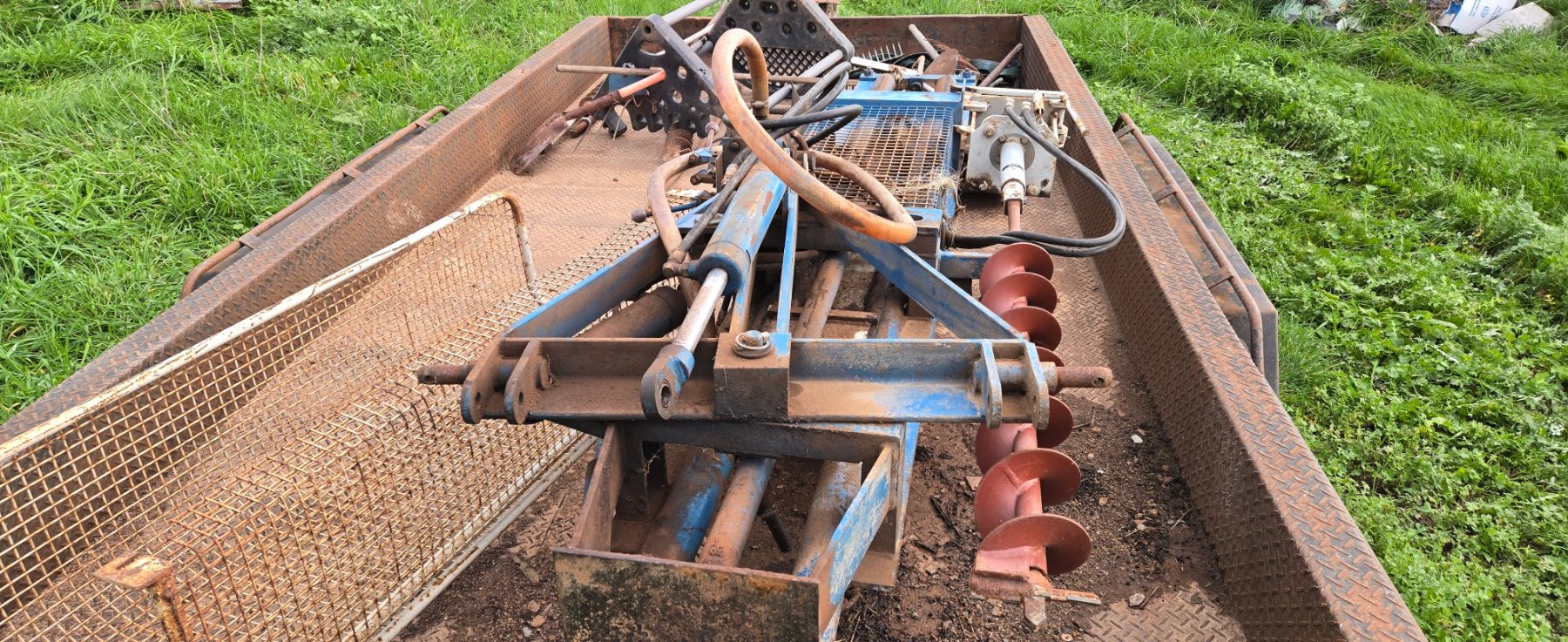 LYCO/STEVYLON HYD. POST RAMMER