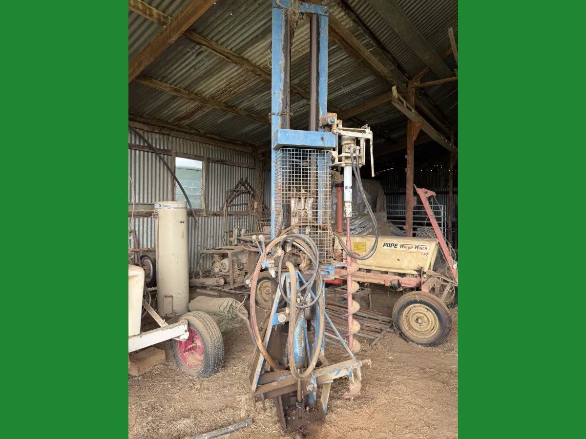 LYCO/STEVYLON HYD. POST RAMMER