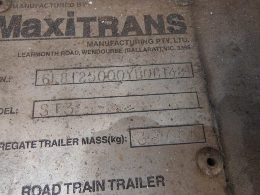 2000 MAXITRANS DROP DECK TRAILER
