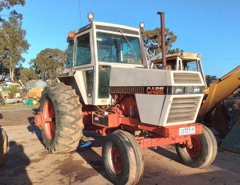 1980 CASE AGRI-KING 2090 TRACTOR