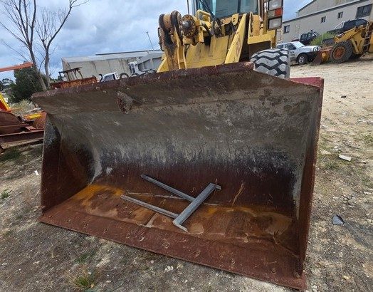 CASE 621ZF WHEELED LOADER