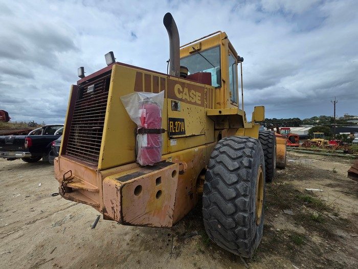 CASE 621ZF WHEELED LOADER