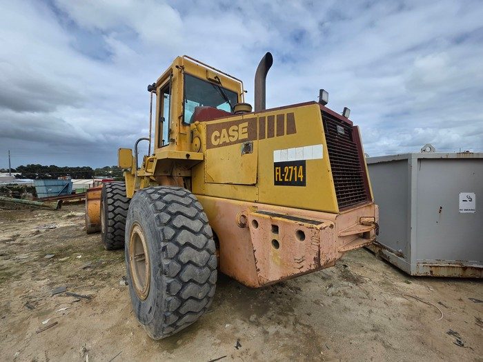 CASE 621ZF WHEELED LOADER