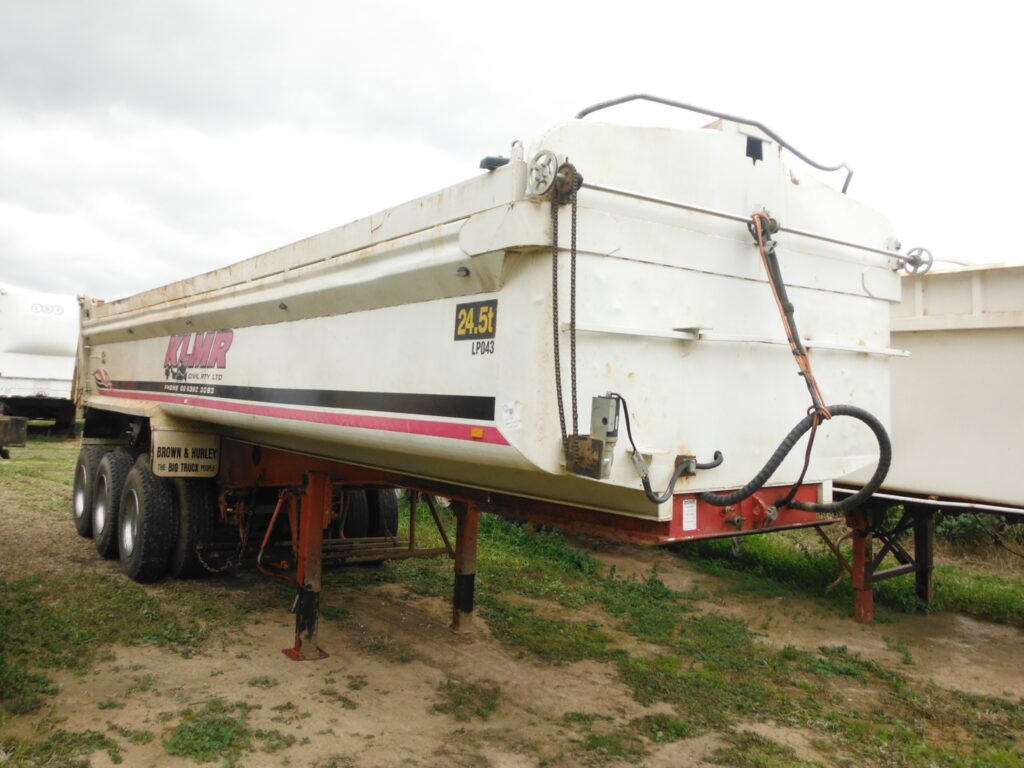 29FT TRI-AXLE TIPPER TRAILER