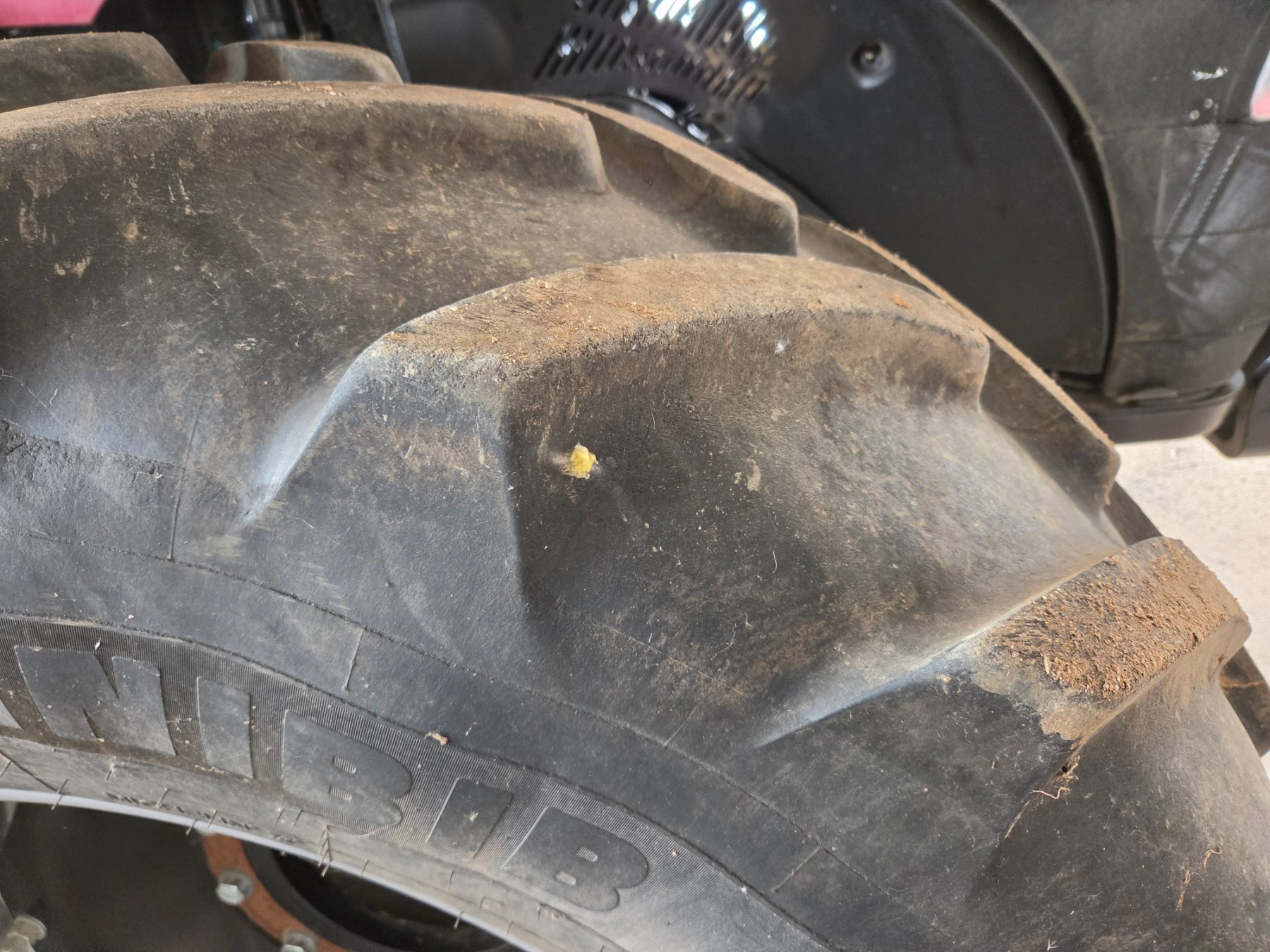 2020 CASE IH MAGNUM 310 CVT TRACTOR