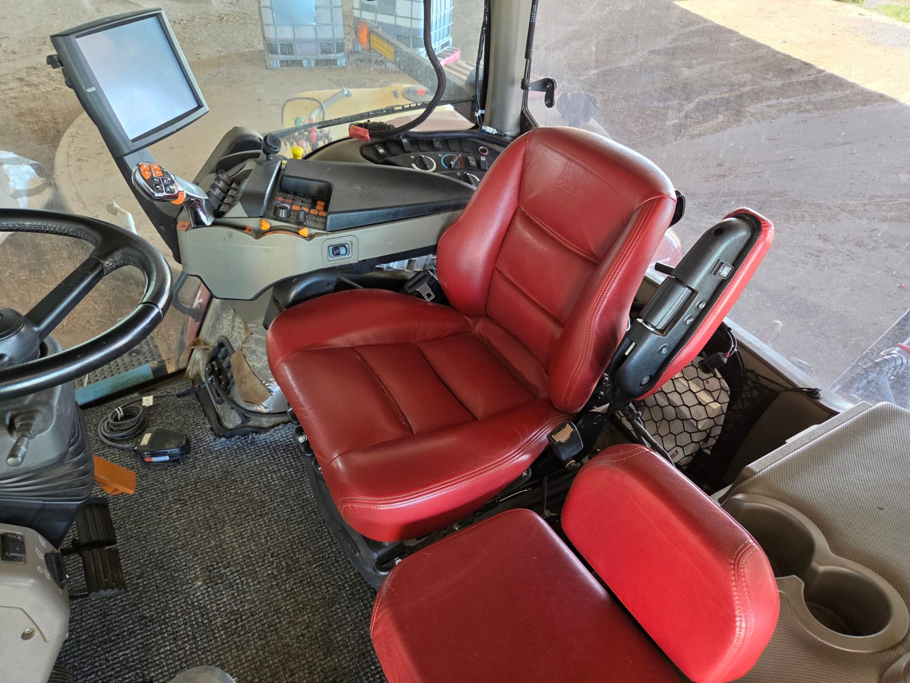2020 CASE IH MAGNUM 310 CVT TRACTOR