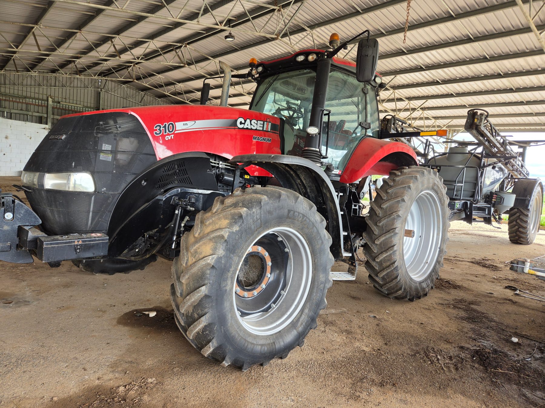 2020 CASE IH MAGNUM 310 CVT TRACTOR