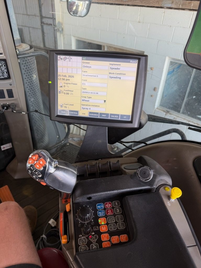 2020 CASE IH MAGNUM 310 CVT TRACTOR