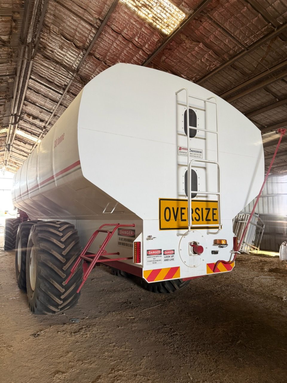 2022 BARBER ENGINEERING CHASER BIN