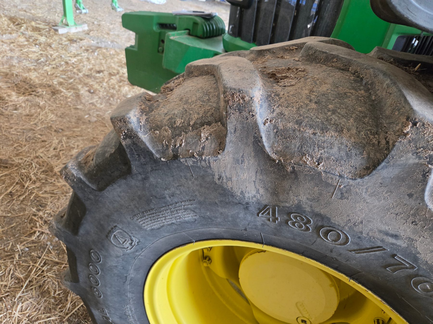 2011 JOHN DEERE 6630 TRACTOR