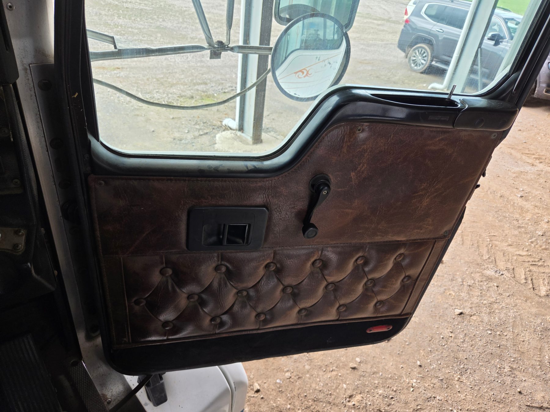 2005 KENWORTH T404 15 SP MANUAL PRIME MOVER