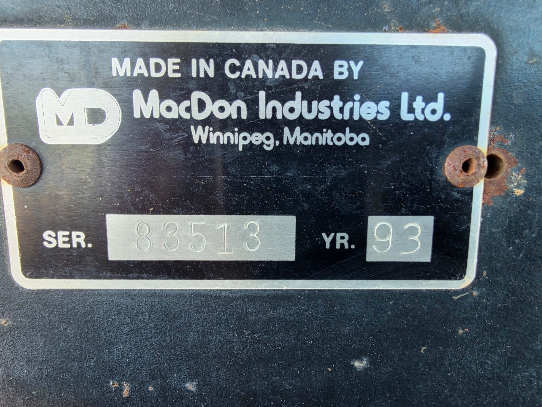 1995 MACDON 9000 SWATHER WITH HAYBINE FRONT