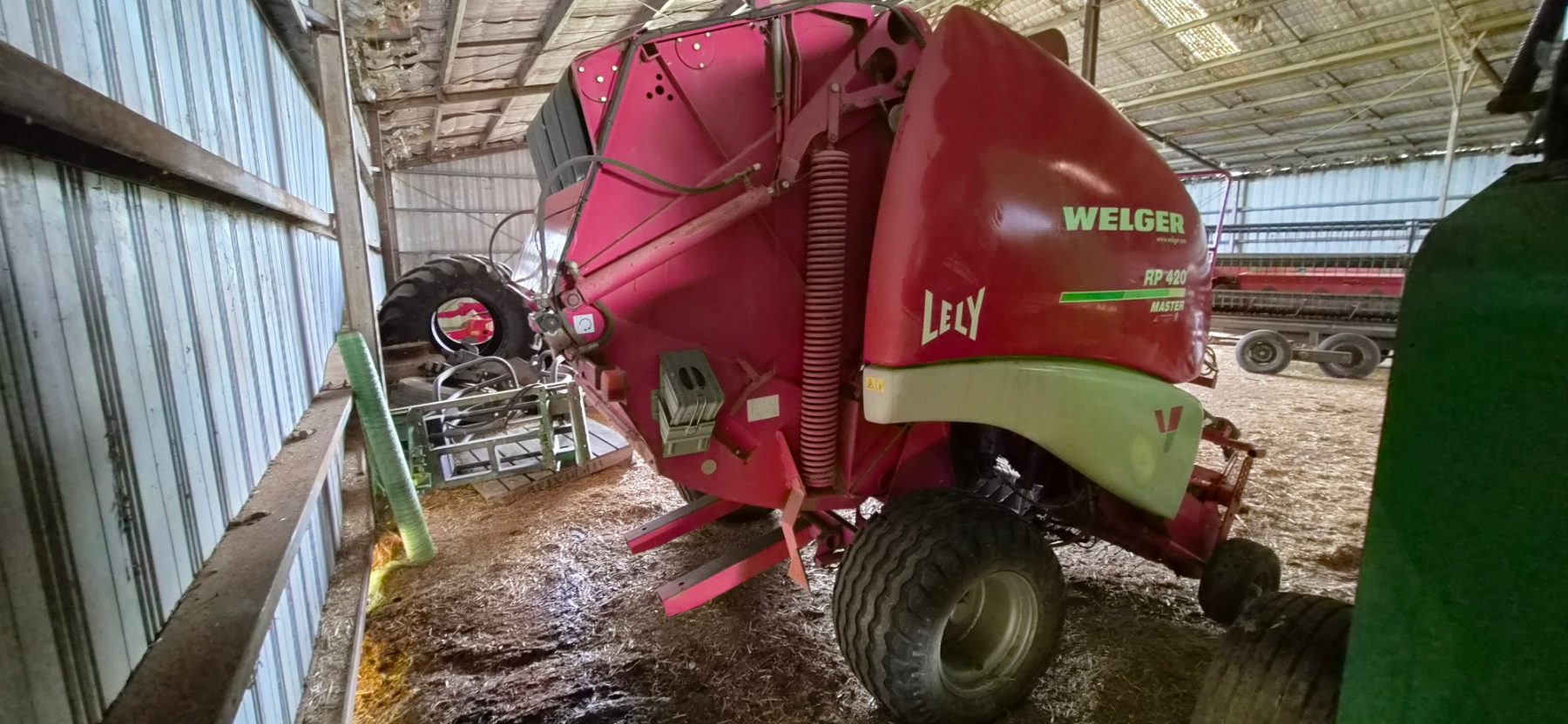 WELGER RP-420 'MASTER' ROUND BALER