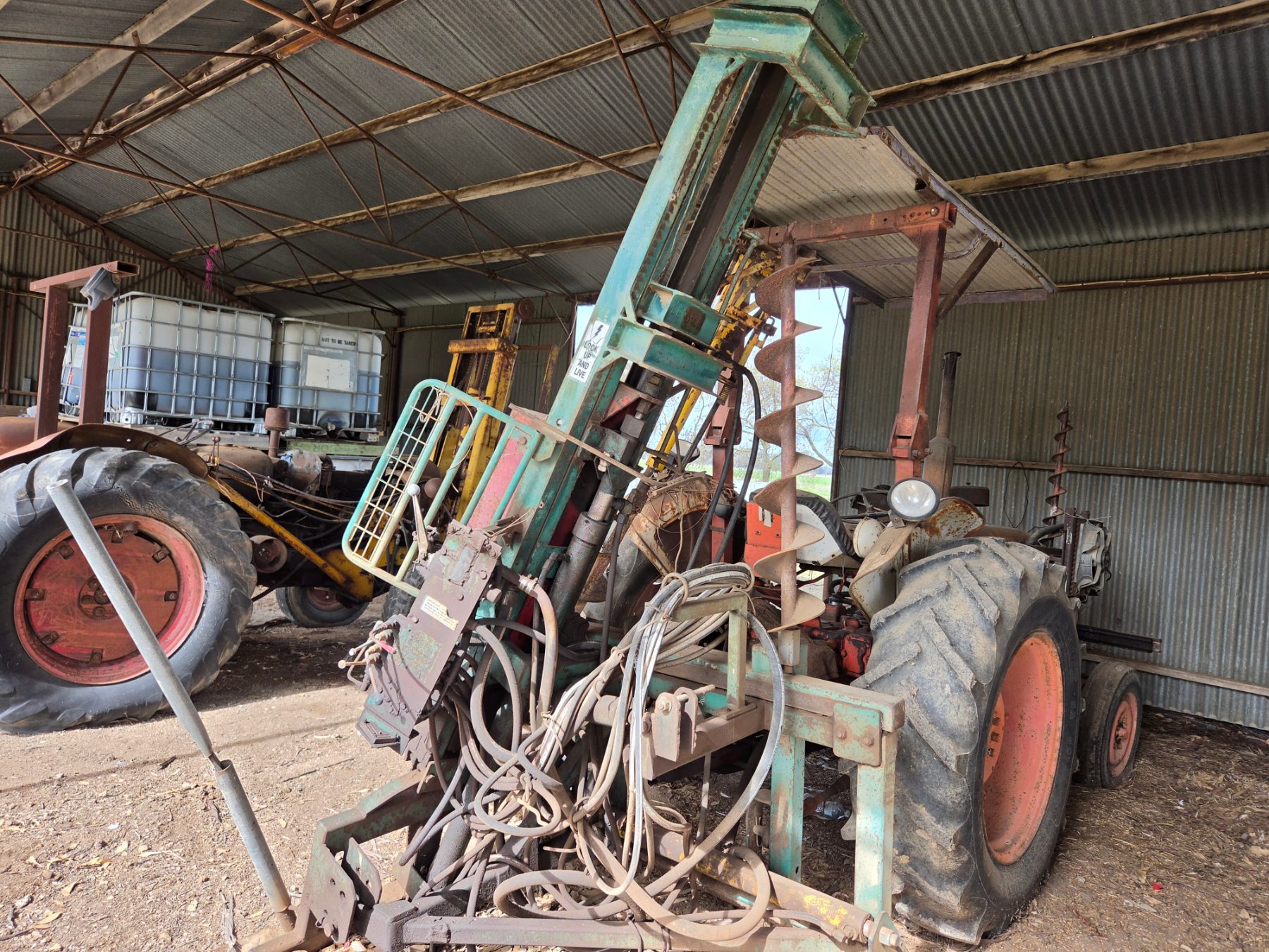 MUNRO POST RAMMER WITH SIDE SHIFT
