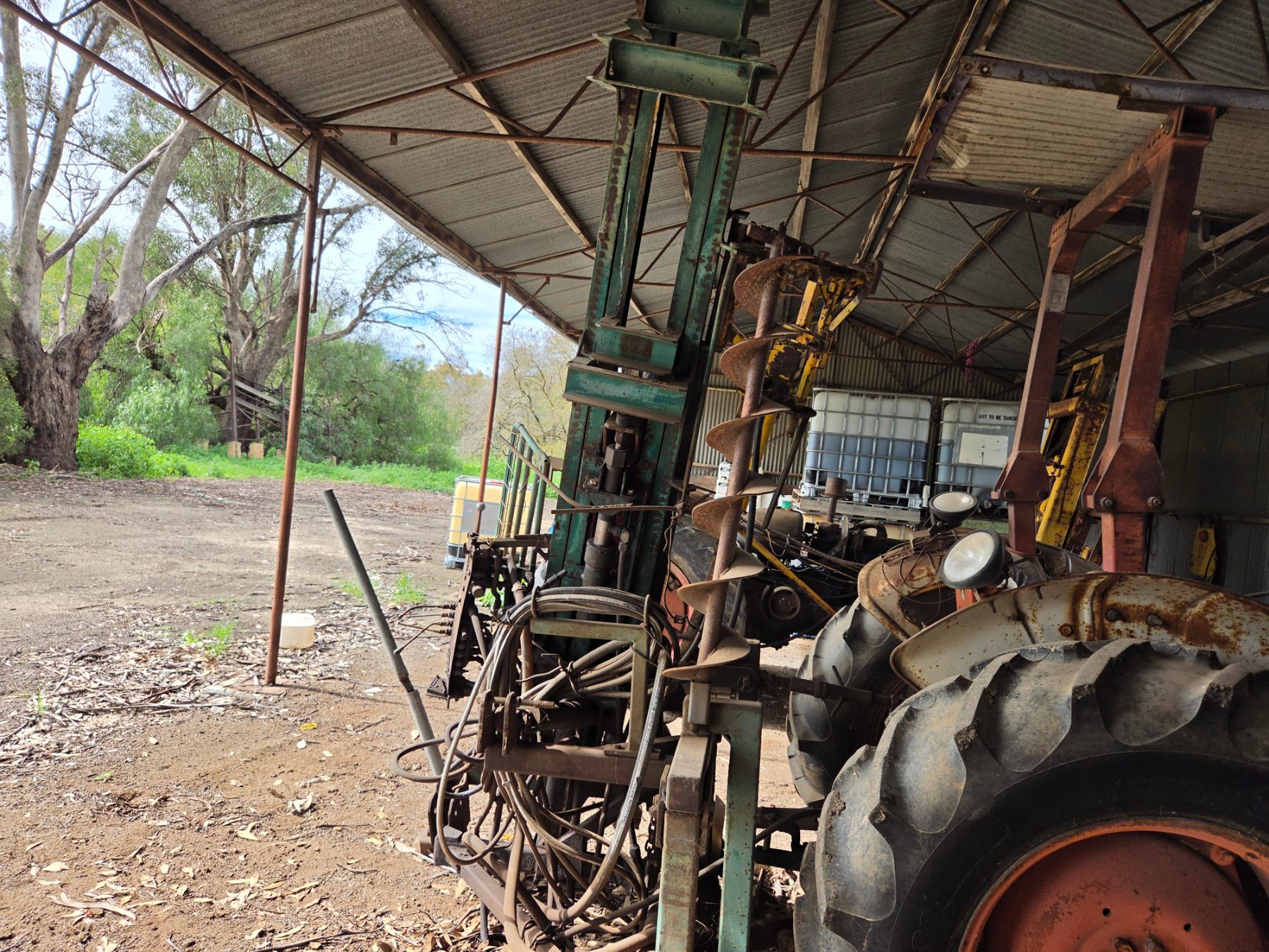 MUNRO POST RAMMER WITH SIDE SHIFT