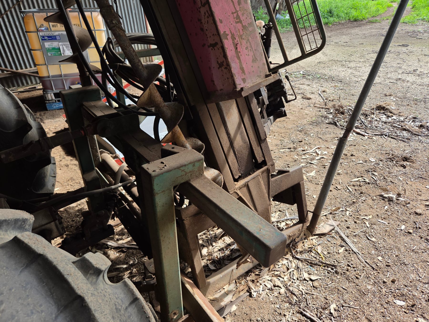MUNRO POST RAMMER WITH SIDE SHIFT