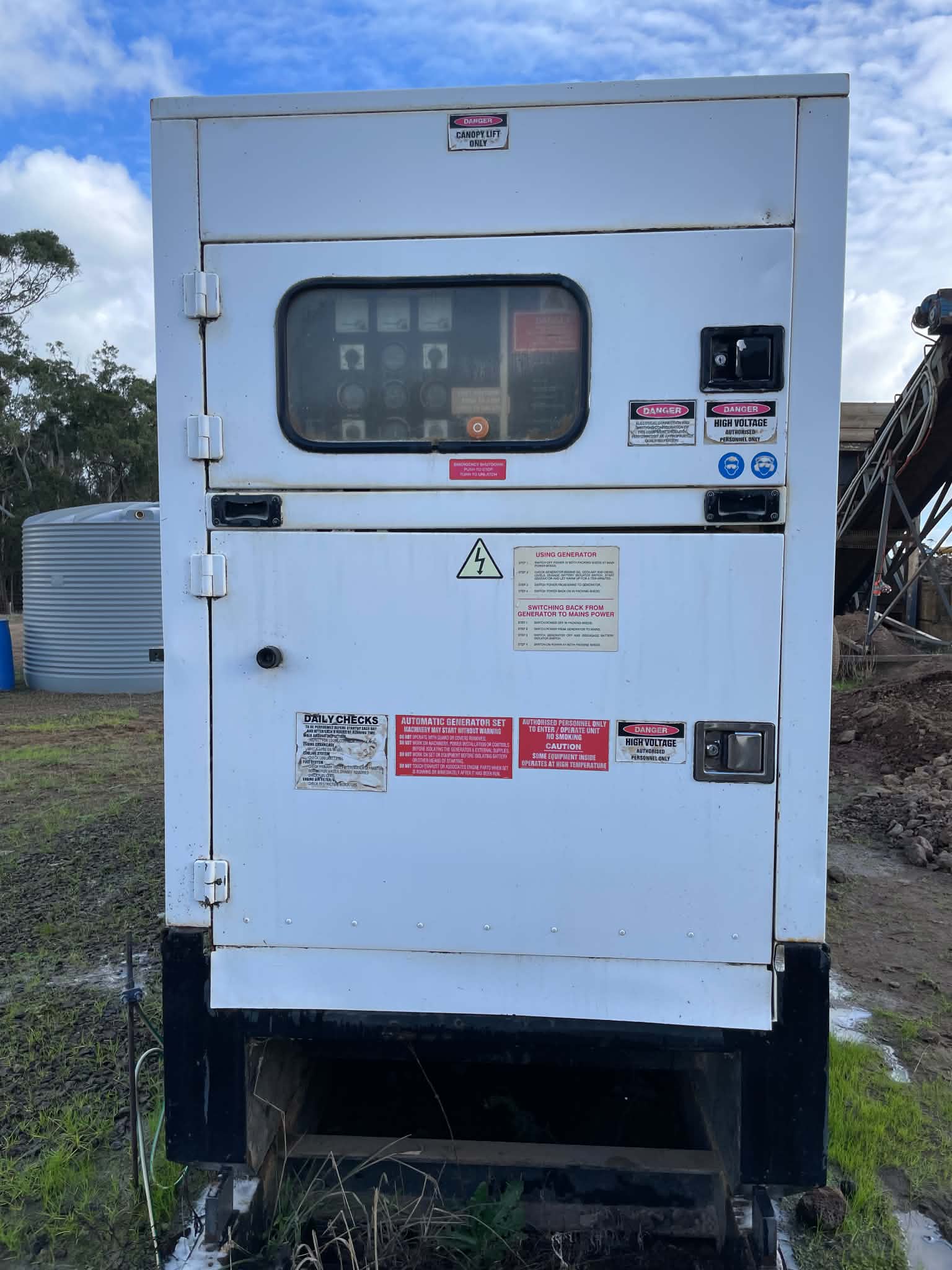 FG WILSON 165 KVA PERKINS GENERATOR
