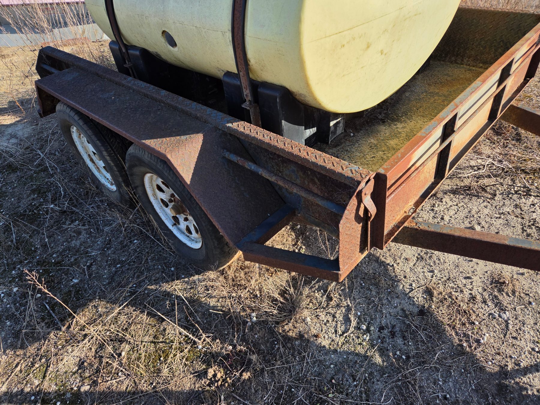 SELL TANDEM 8X5FT TRAILER
