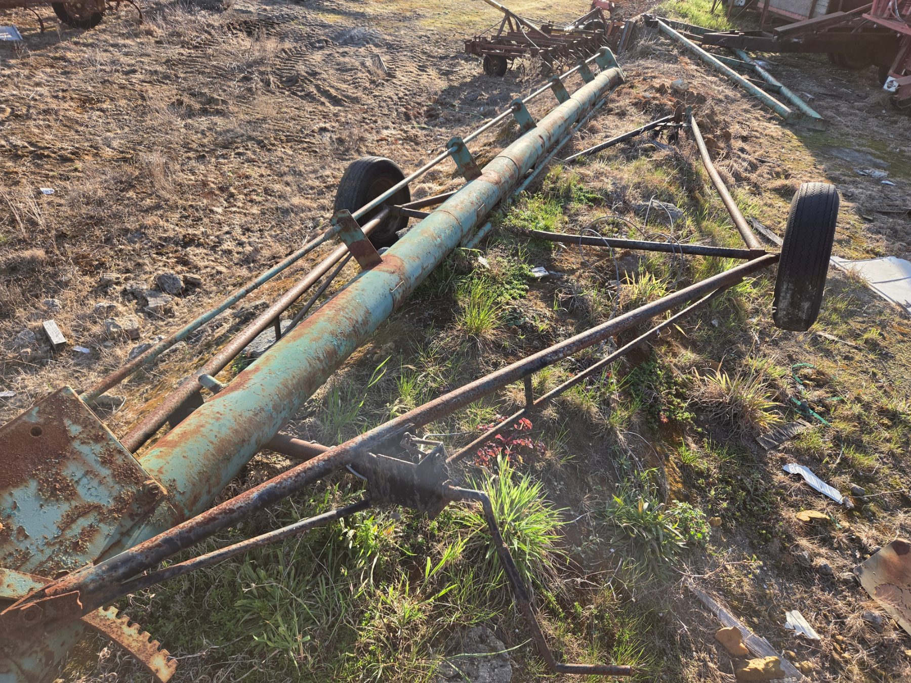 GRAIN AUGER 7X32 WITH DIESEL MTR.