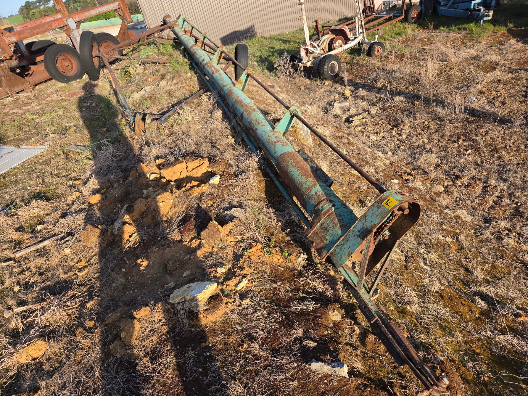 GRAIN AUGER 7X32 WITH DIESEL MTR.