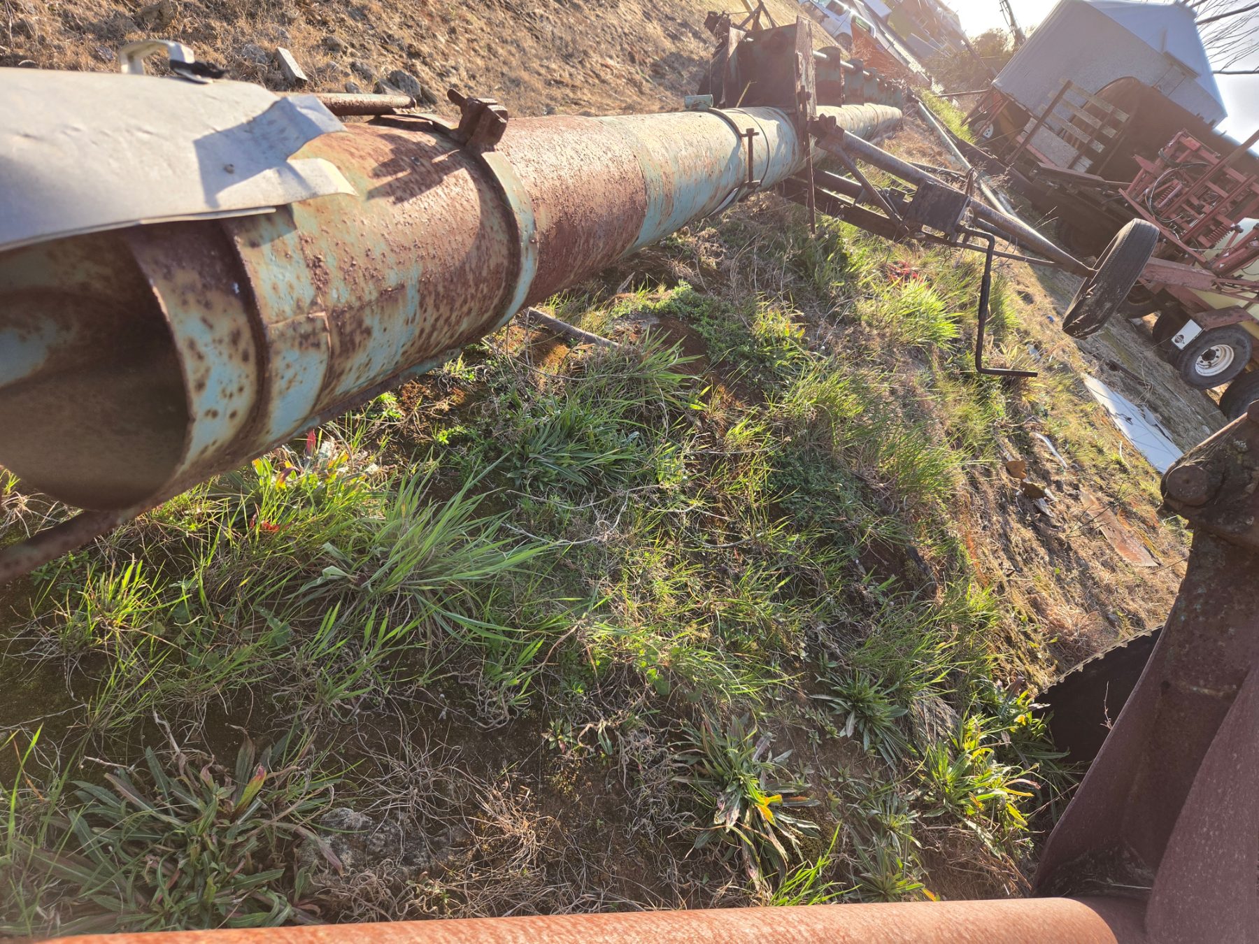 GRAIN AUGER 7X32 WITH DIESEL MTR.