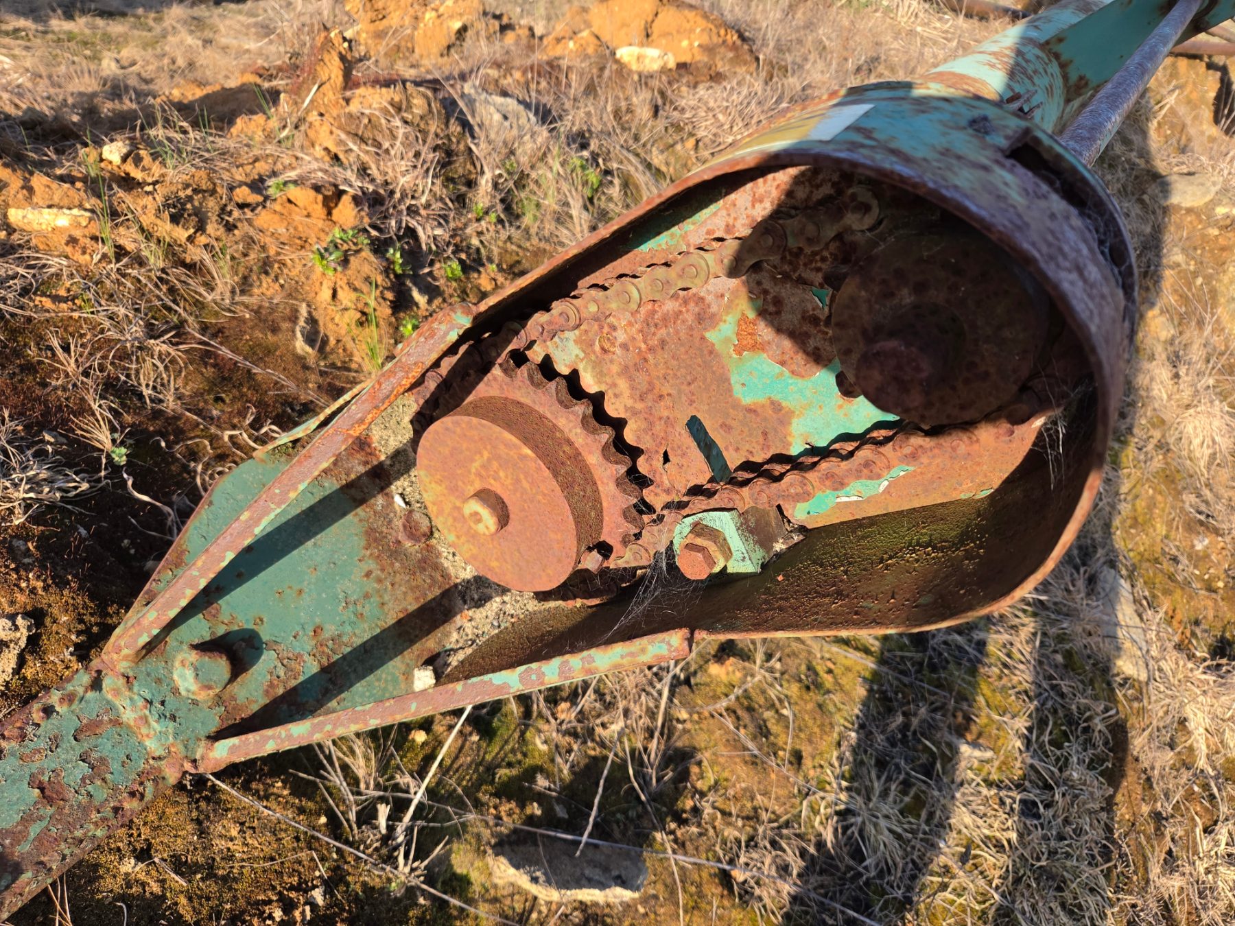 GRAIN AUGER 7X32 WITH DIESEL MTR.