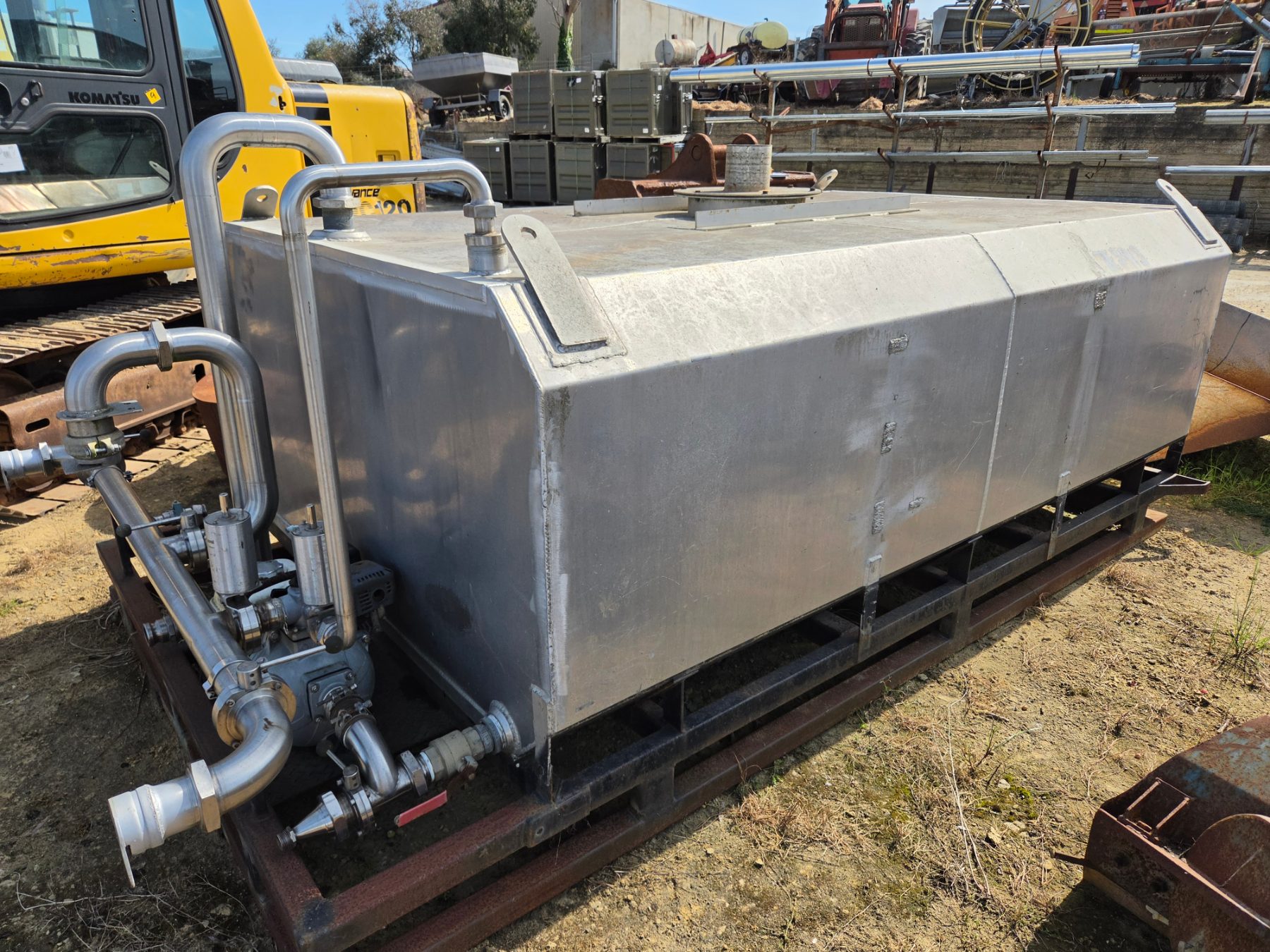 SLIP-ON 6,000 LTR. ALLOY WATER TANK