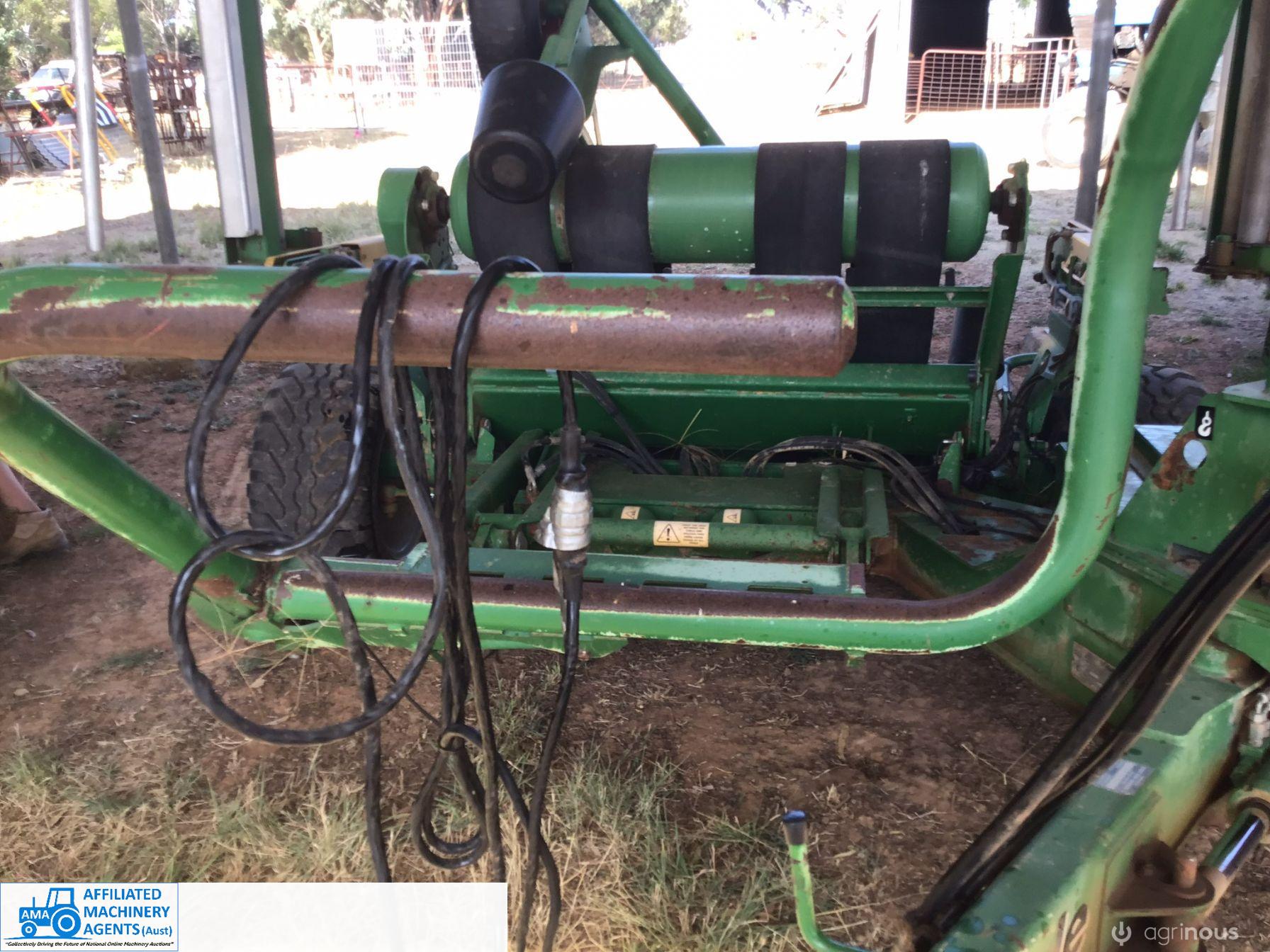 McHALE HS-2000 SILAGE WRAPPER