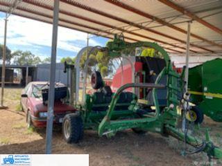 McHALE HS-2000 SILAGE WRAPPER