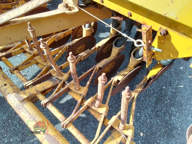 CONNOR SHEA DISC SEEDER