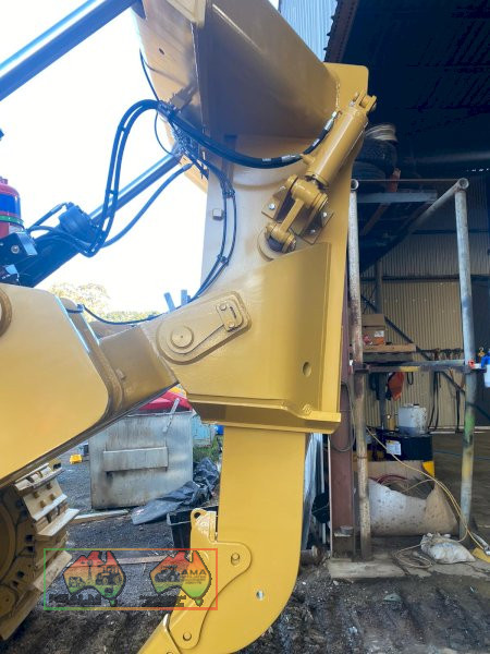 CATERPILLAR BULLDOZER