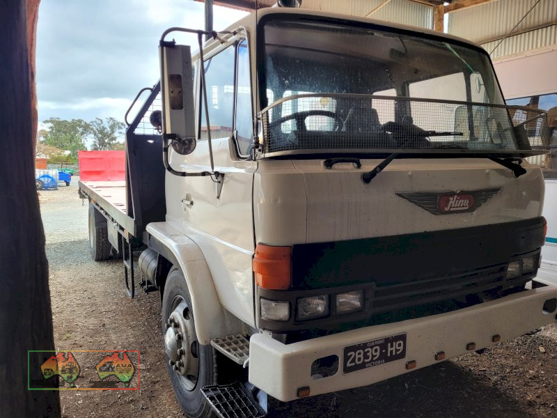 1990 HINO FG 9 SP MANUAL TILT TRAY