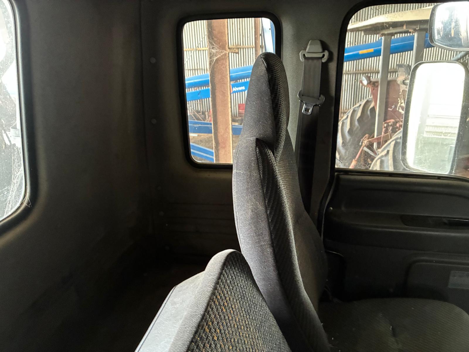 2006 ISUZU FTR 900 5 SP MANUAL TRAY