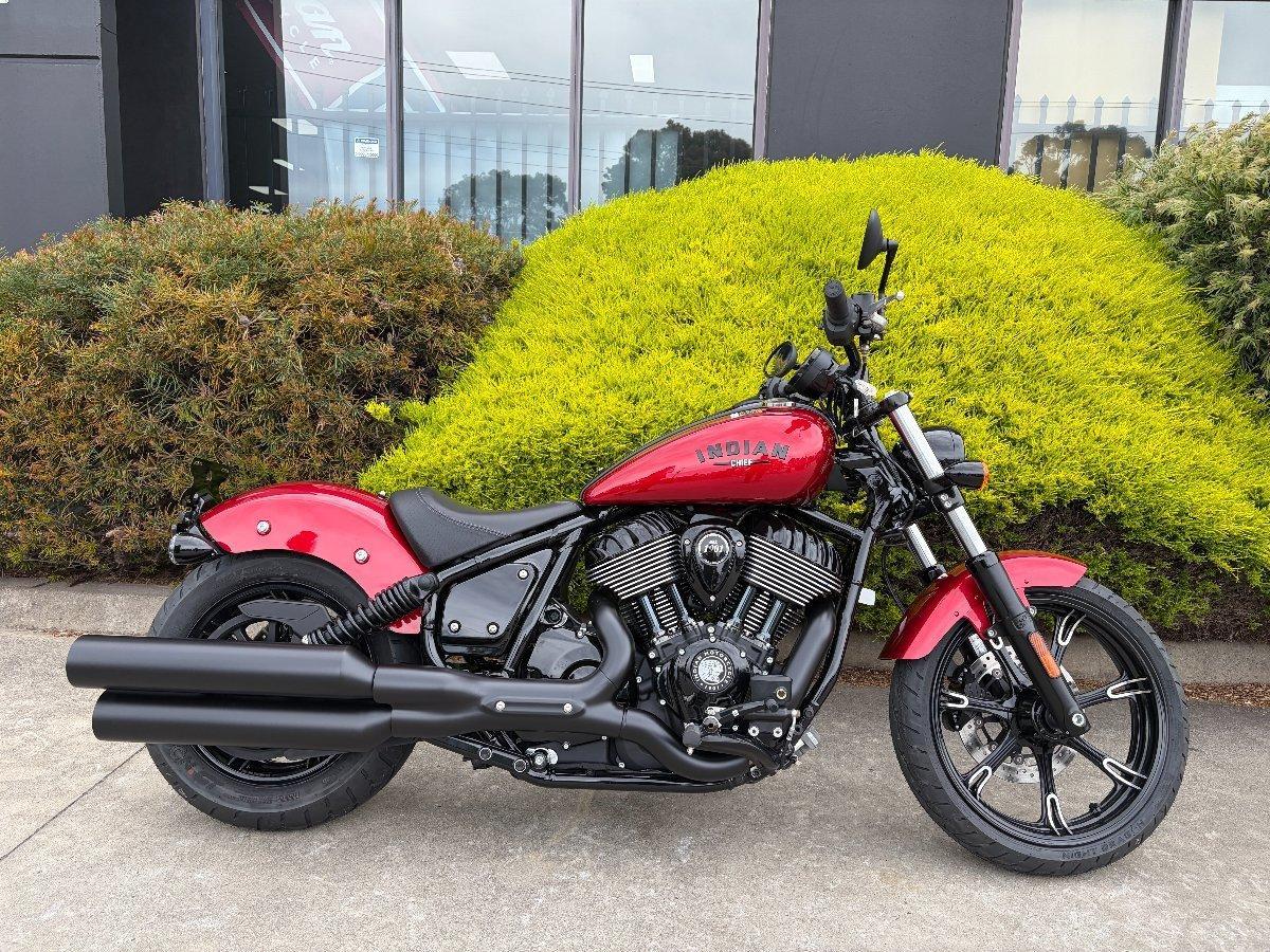 2024 INDIAN CHIEF DARK HORSE CRUISER