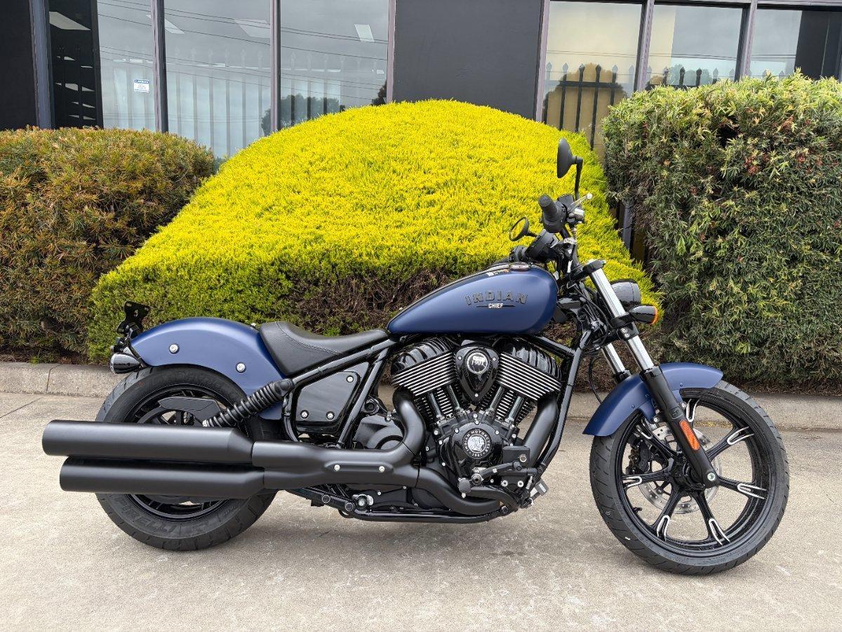2023 INDIAN CHIEF DARK HORSE CRUISER